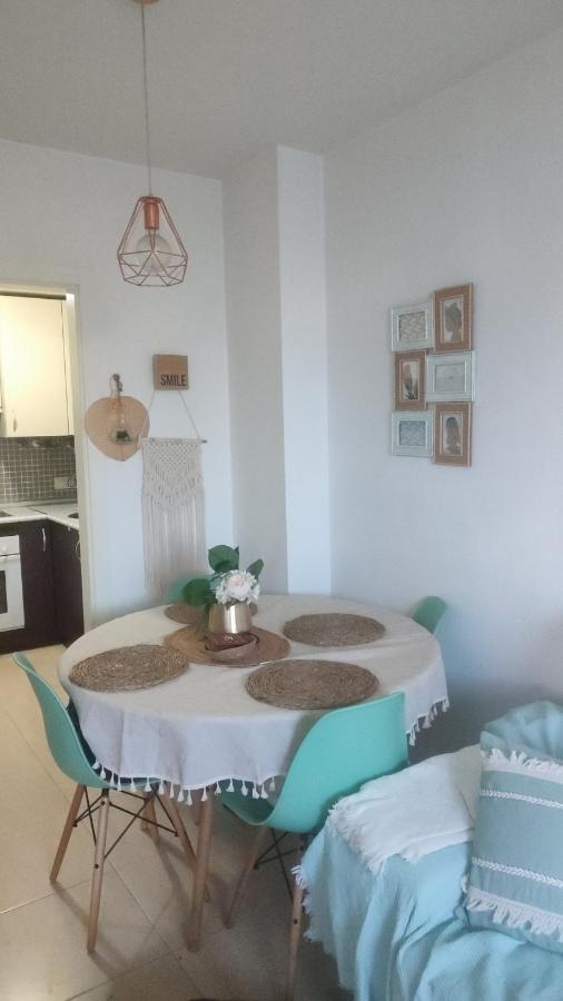 Mi Pisito Apartment โรเกตัสเดมาร์ ภายนอก รูปภาพ