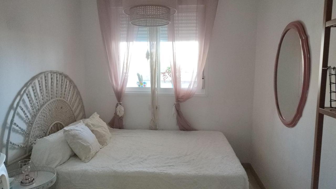 Mi Pisito Apartment โรเกตัสเดมาร์ ภายนอก รูปภาพ